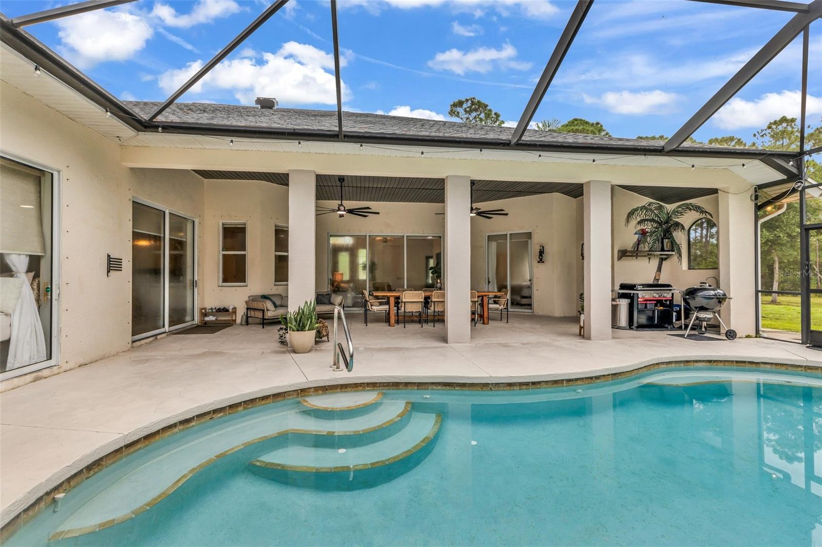 3605 TROPICAIRE BLVD — photo 4