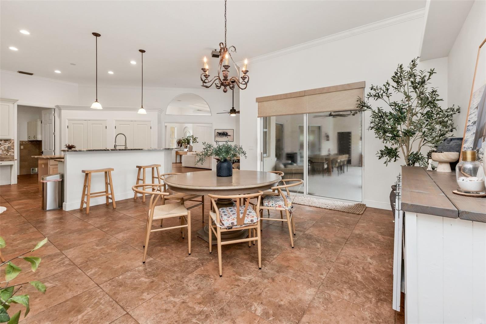 3605 TROPICAIRE BLVD — photo 42