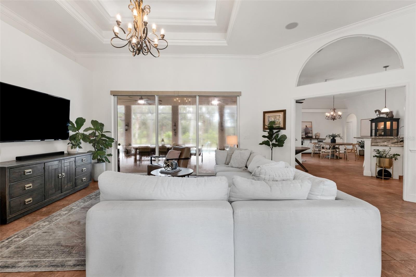 3605 TROPICAIRE BLVD — photo 12