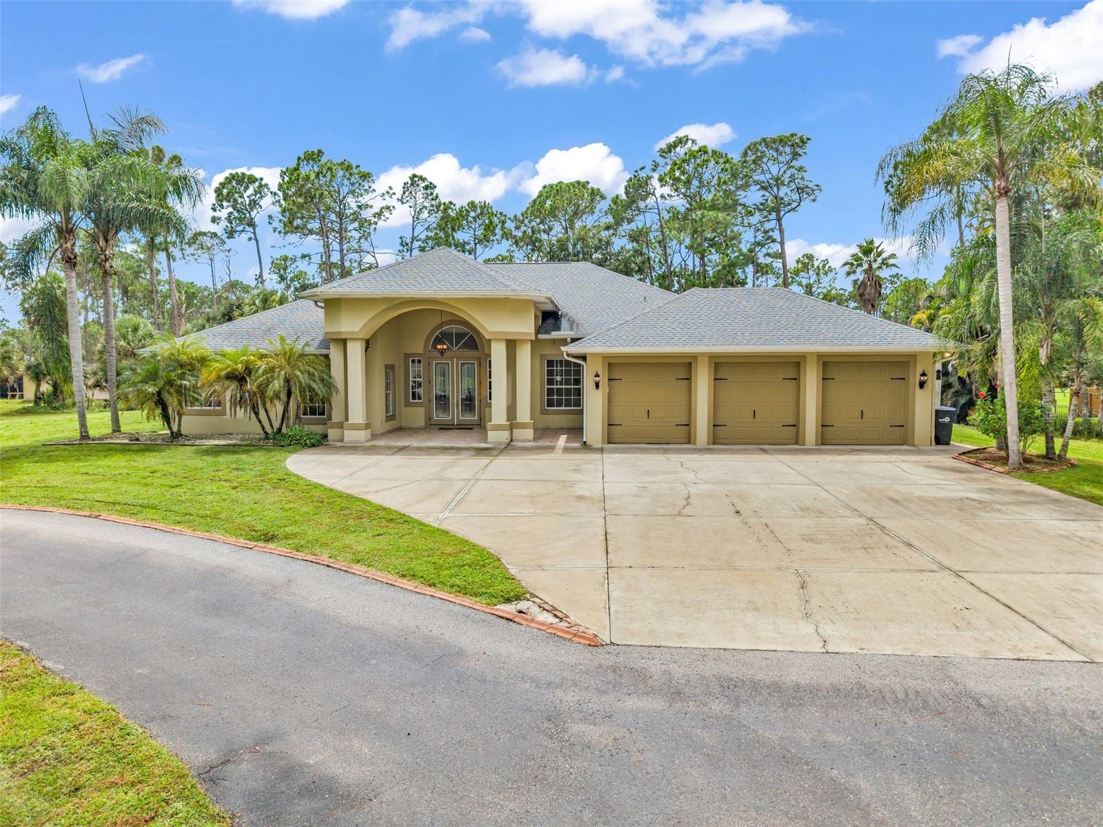 3605 TROPICAIRE BLVD — photo 79