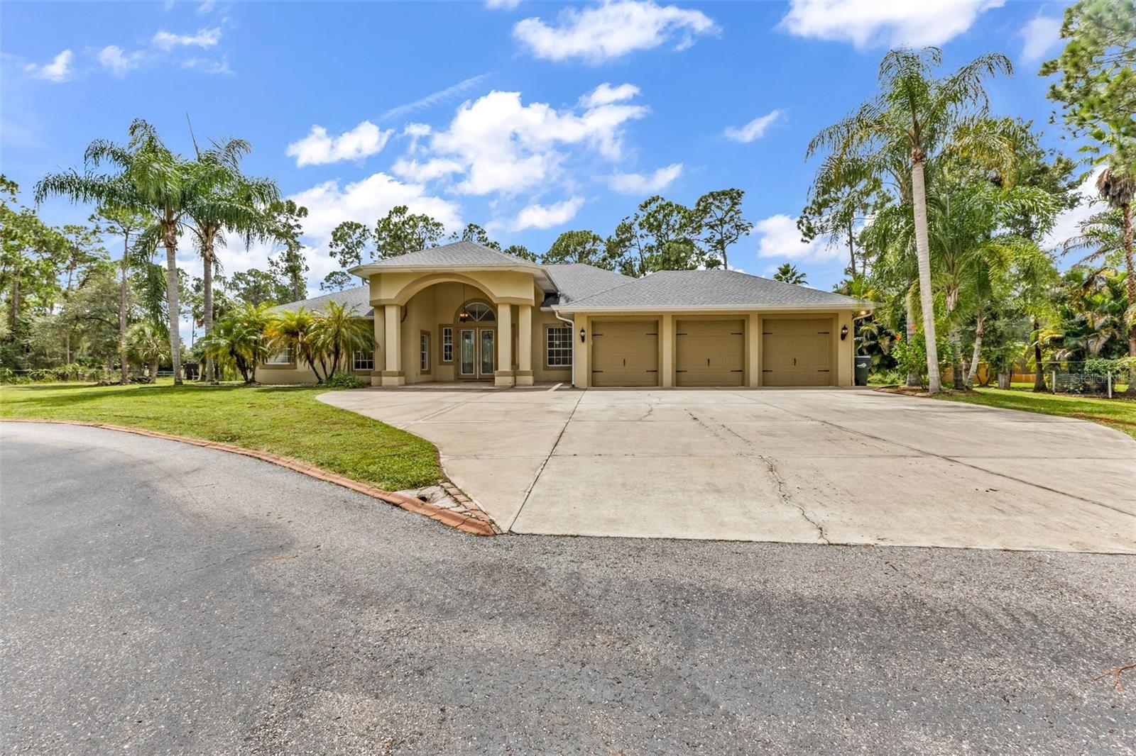 3605 TROPICAIRE BLVD — photo 81