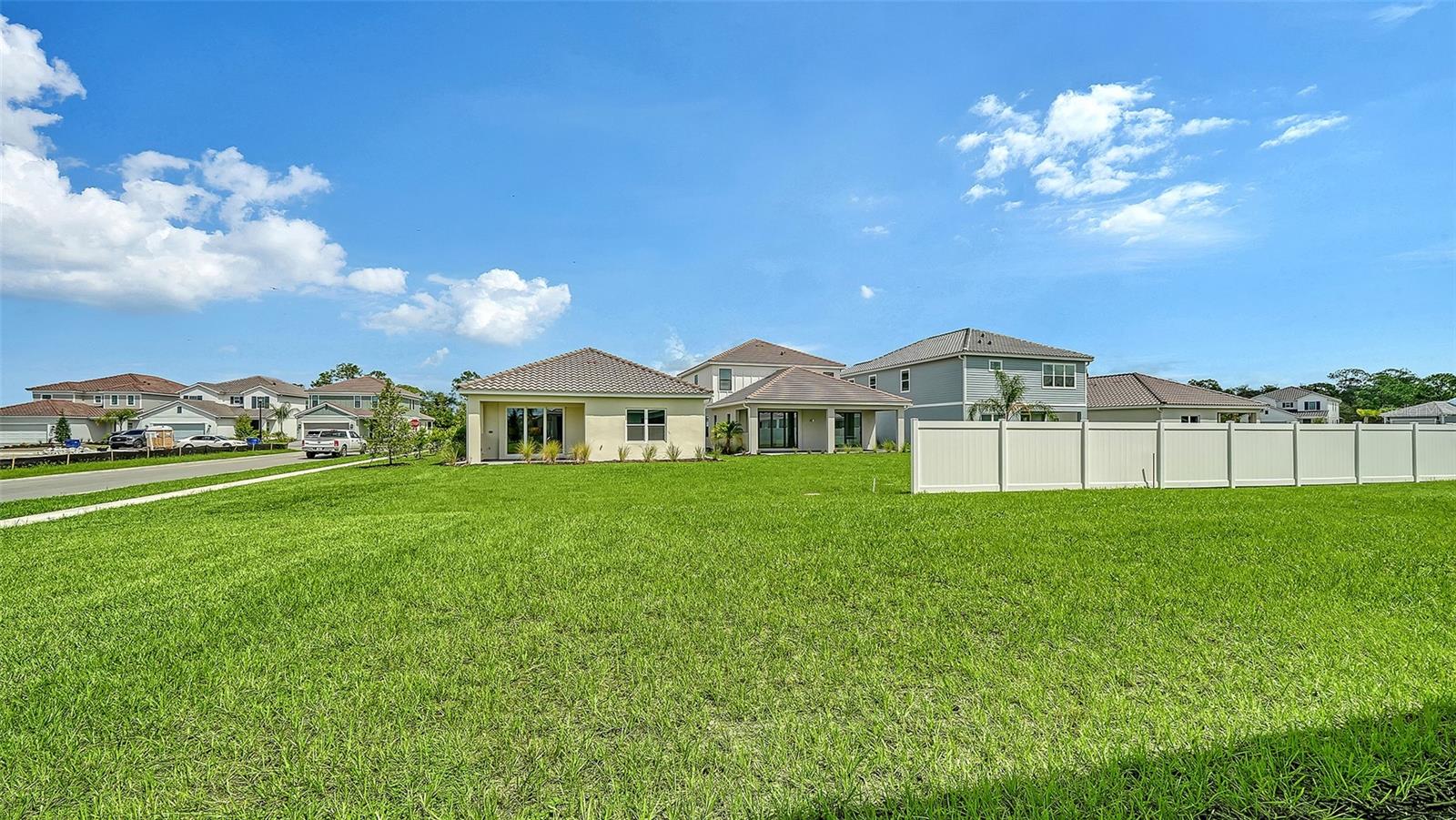 2440 STAR APPLE WAY — photo 41