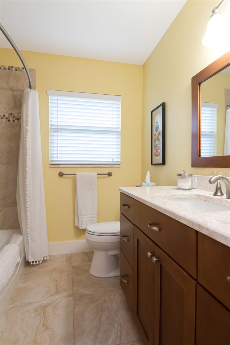 1851 LOMBARDY DR — photo 22