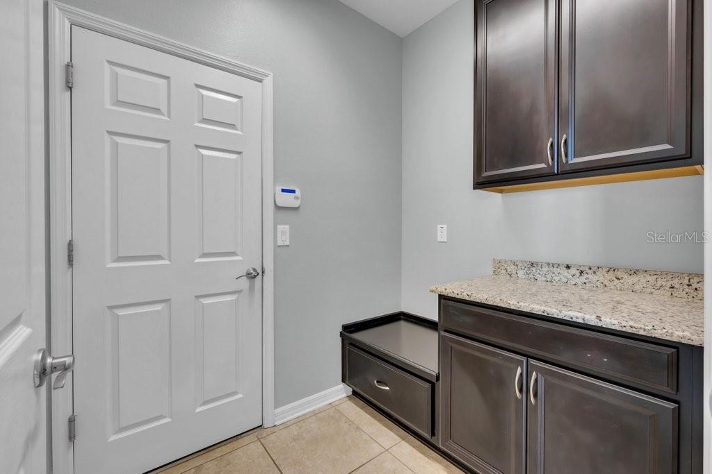 7225 BLUE BEECH DR — photo 26