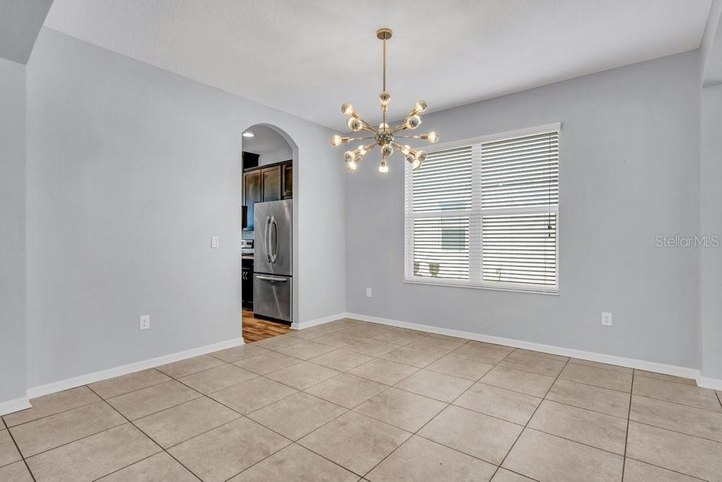7225 BLUE BEECH DR — photo 10