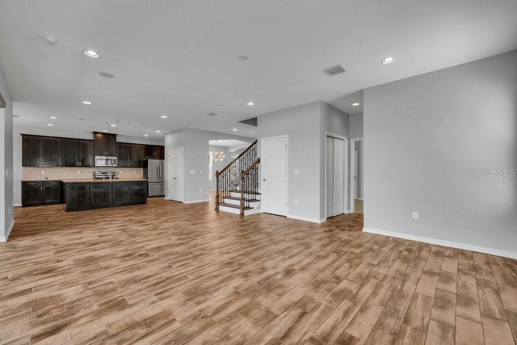7225 BLUE BEECH DR — photo 14