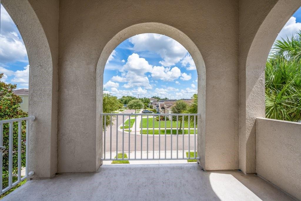 7225 BLUE BEECH DR — photo 2