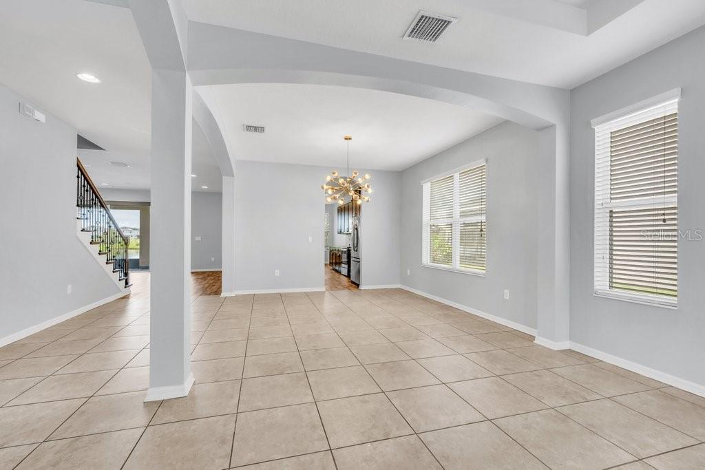 7225 BLUE BEECH DR — photo 9