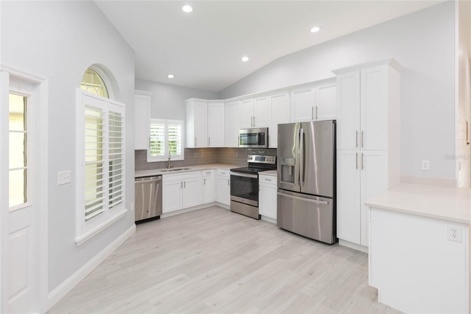 34942 DOUBLE EAGLE CT — photo 11