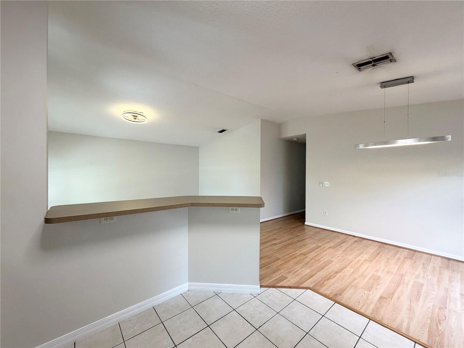 1717 W NASSAU ST #A — photo 7