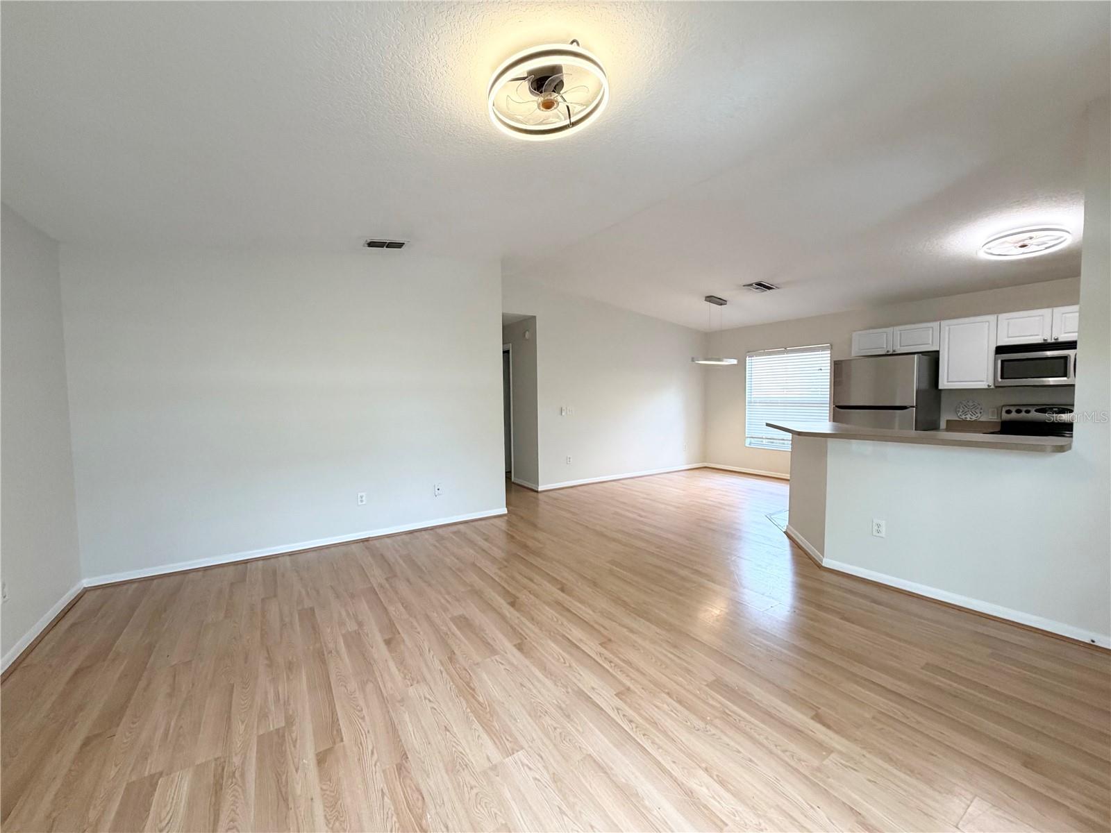 1717 W NASSAU ST #A — photo 4