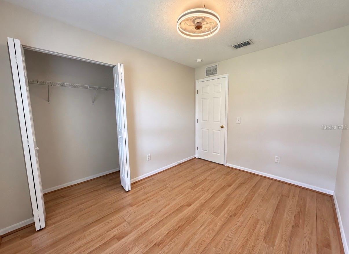 1717 W NASSAU ST #A — photo 13