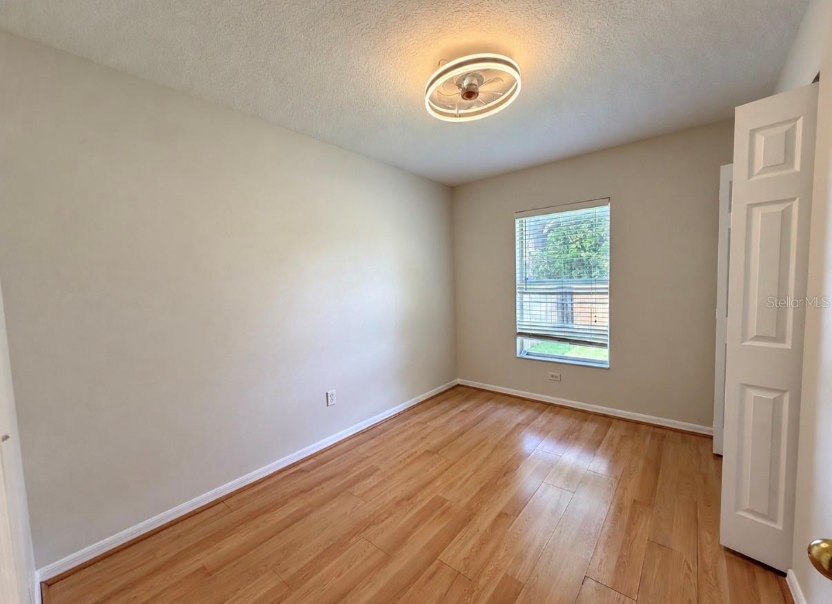 1717 W NASSAU ST #A — photo 12