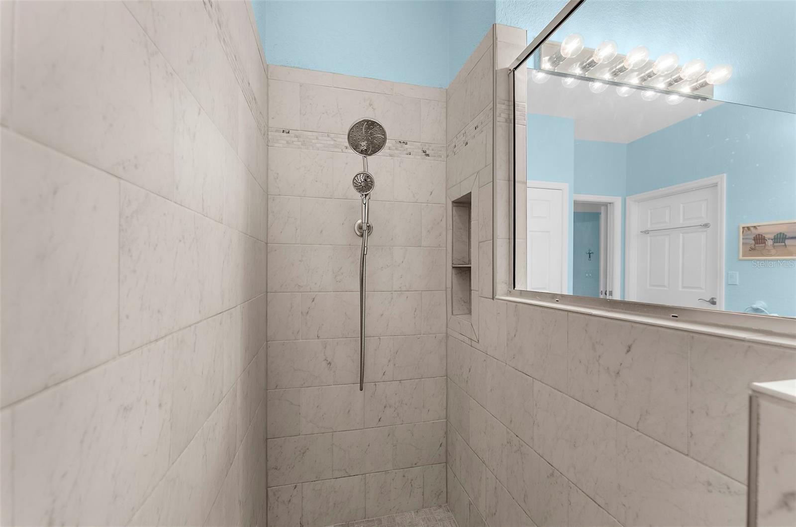 1935 SCARLETT AVE — photo 25