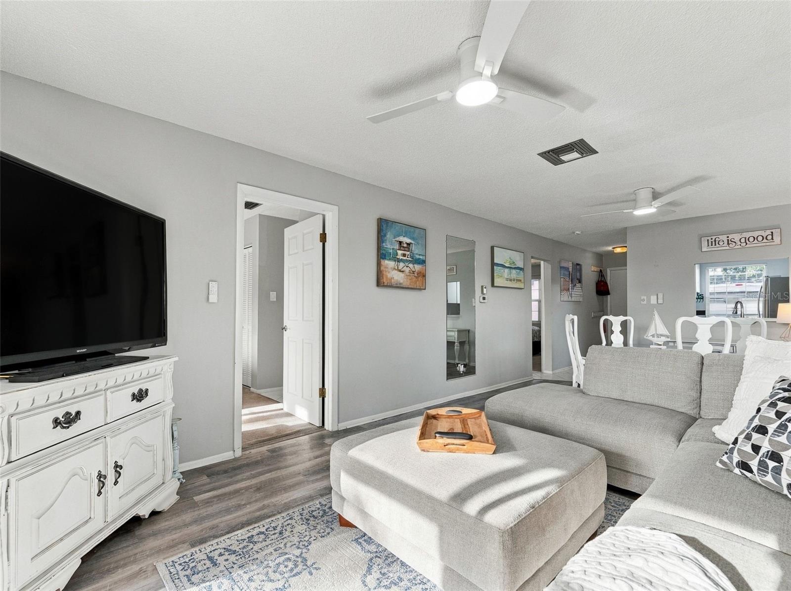 3827 TROPHY BLVD — photo 15