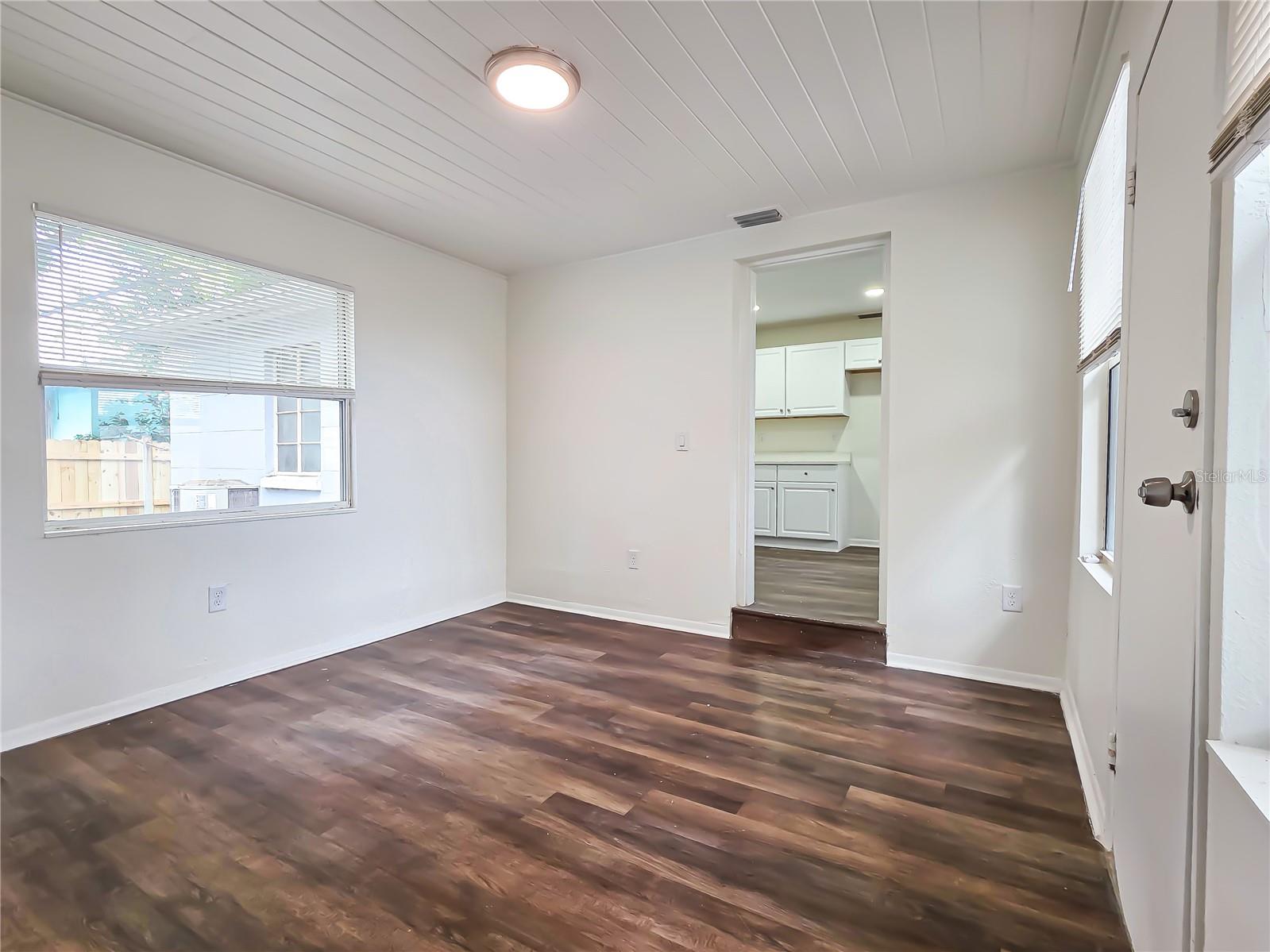 1745 FREEMAN ST S — photo 7