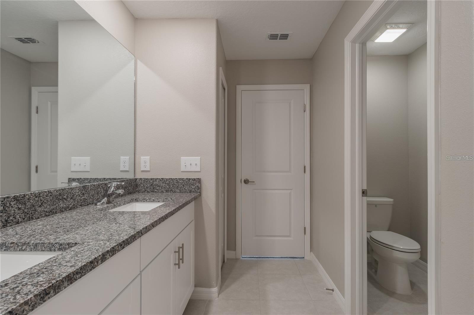 10269 SHADY PRESERVE DR — photo 35