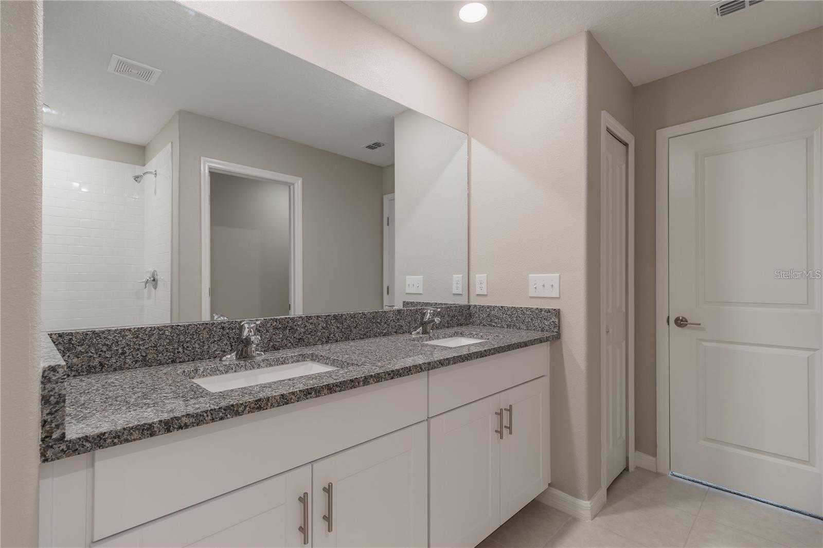 10269 SHADY PRESERVE DR — photo 34