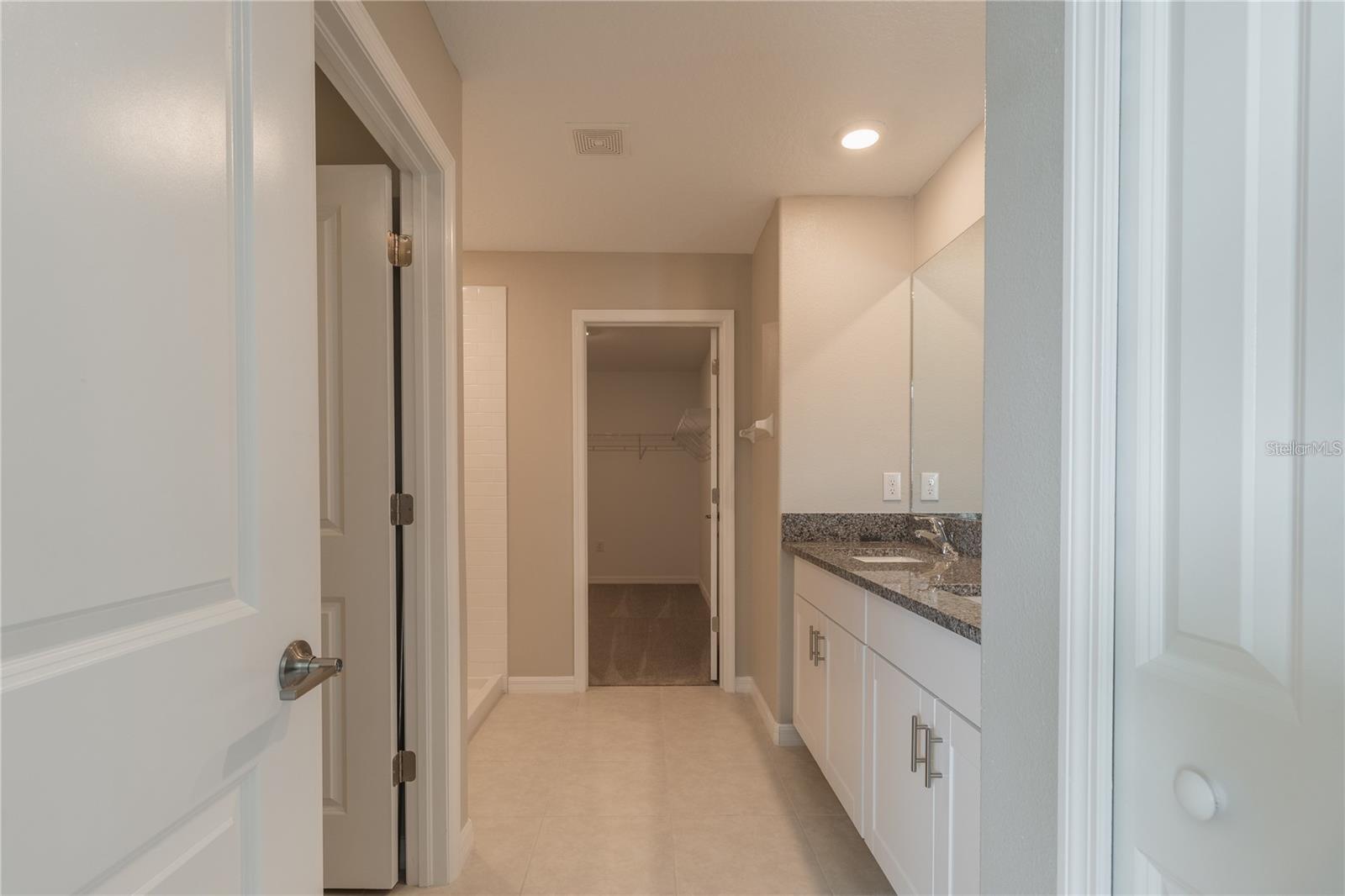 10269 SHADY PRESERVE DR — photo 38