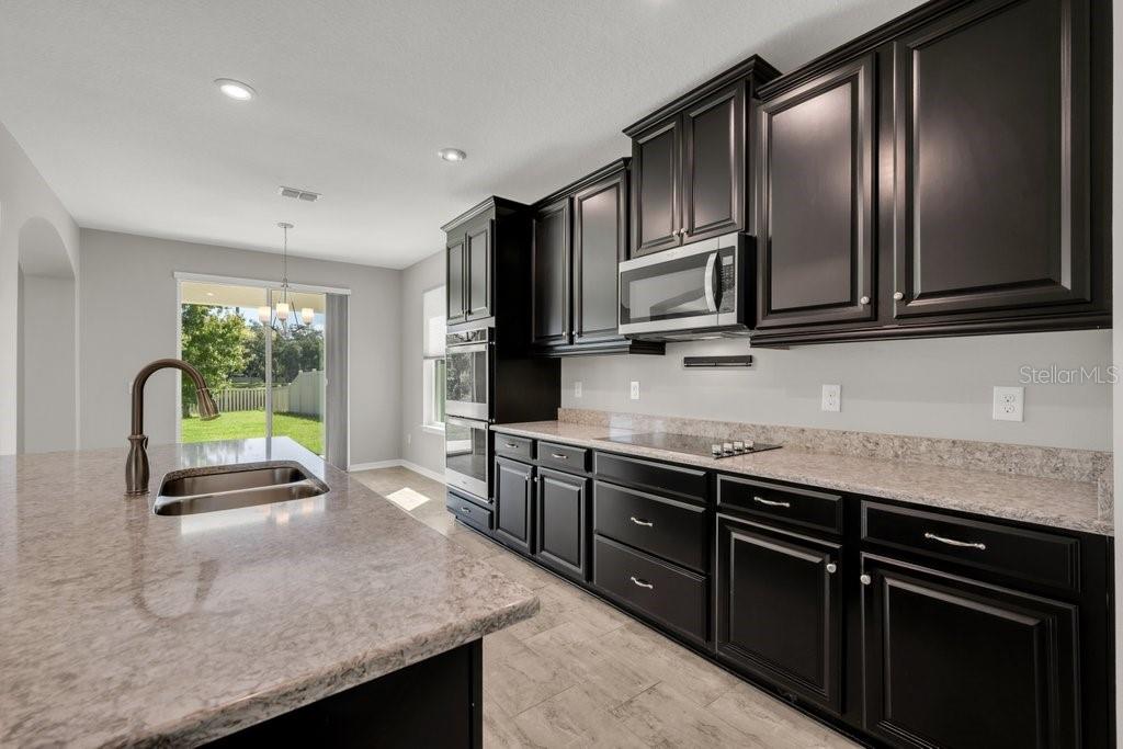 5412 CAMBERWELL LN — photo 17