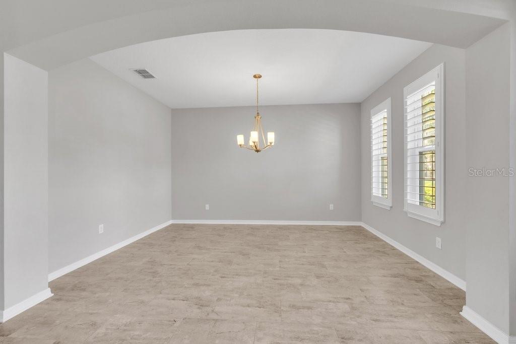 5412 CAMBERWELL LN — photo 10