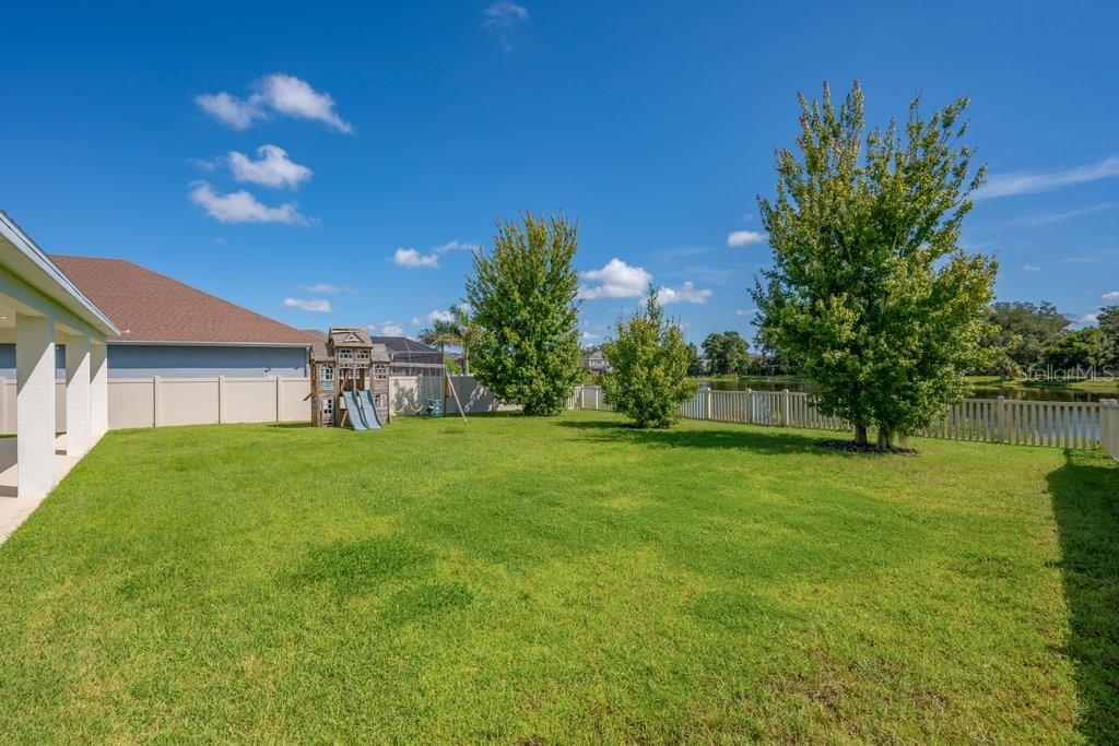 5412 CAMBERWELL LN — photo 43