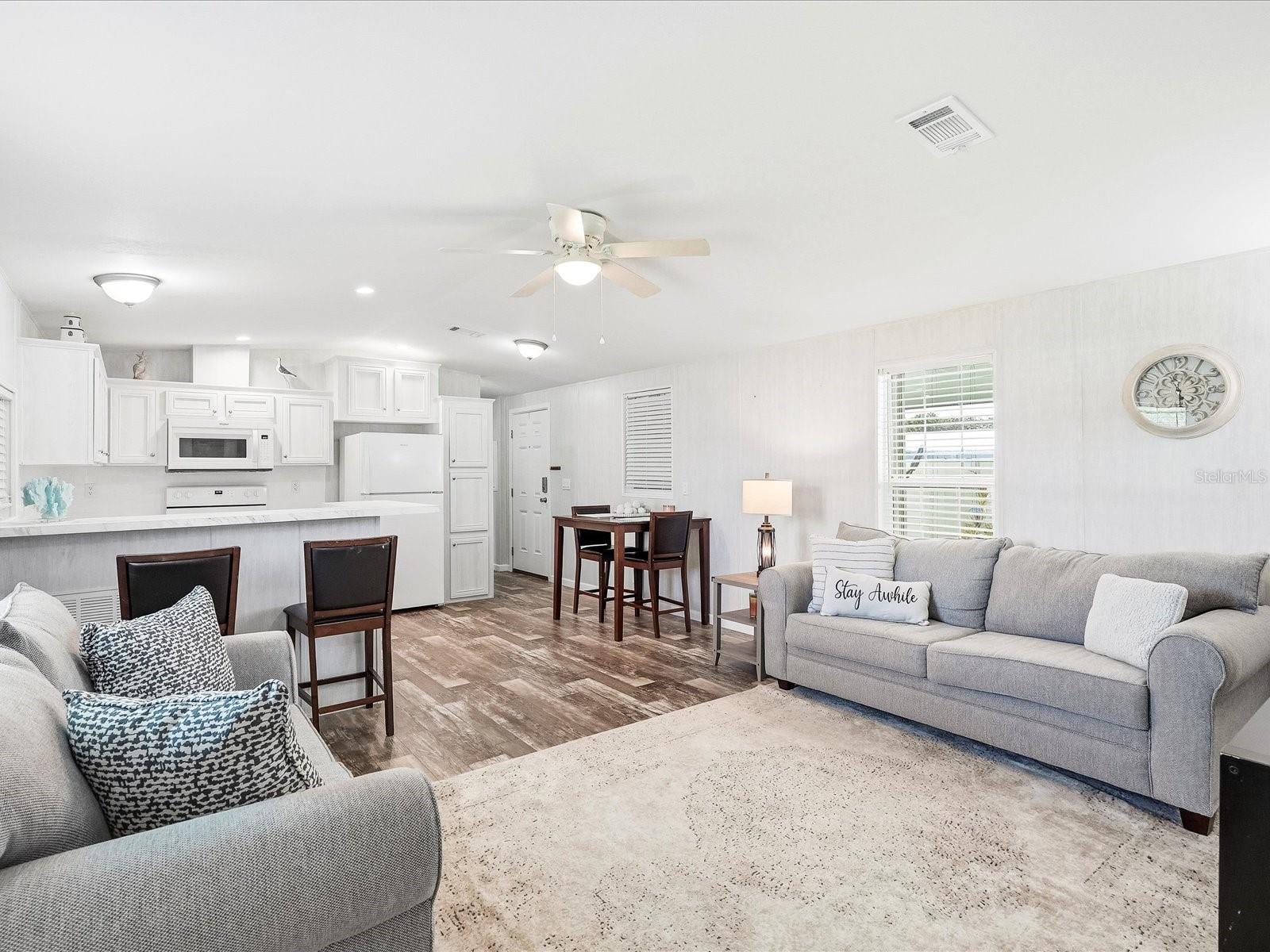 6826 ALANI CT — photo 2