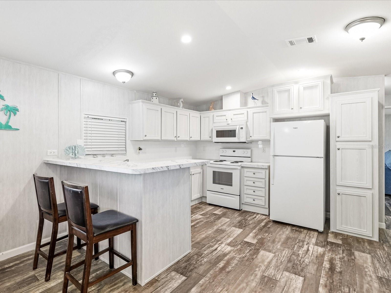 6826 ALANI CT — photo 9