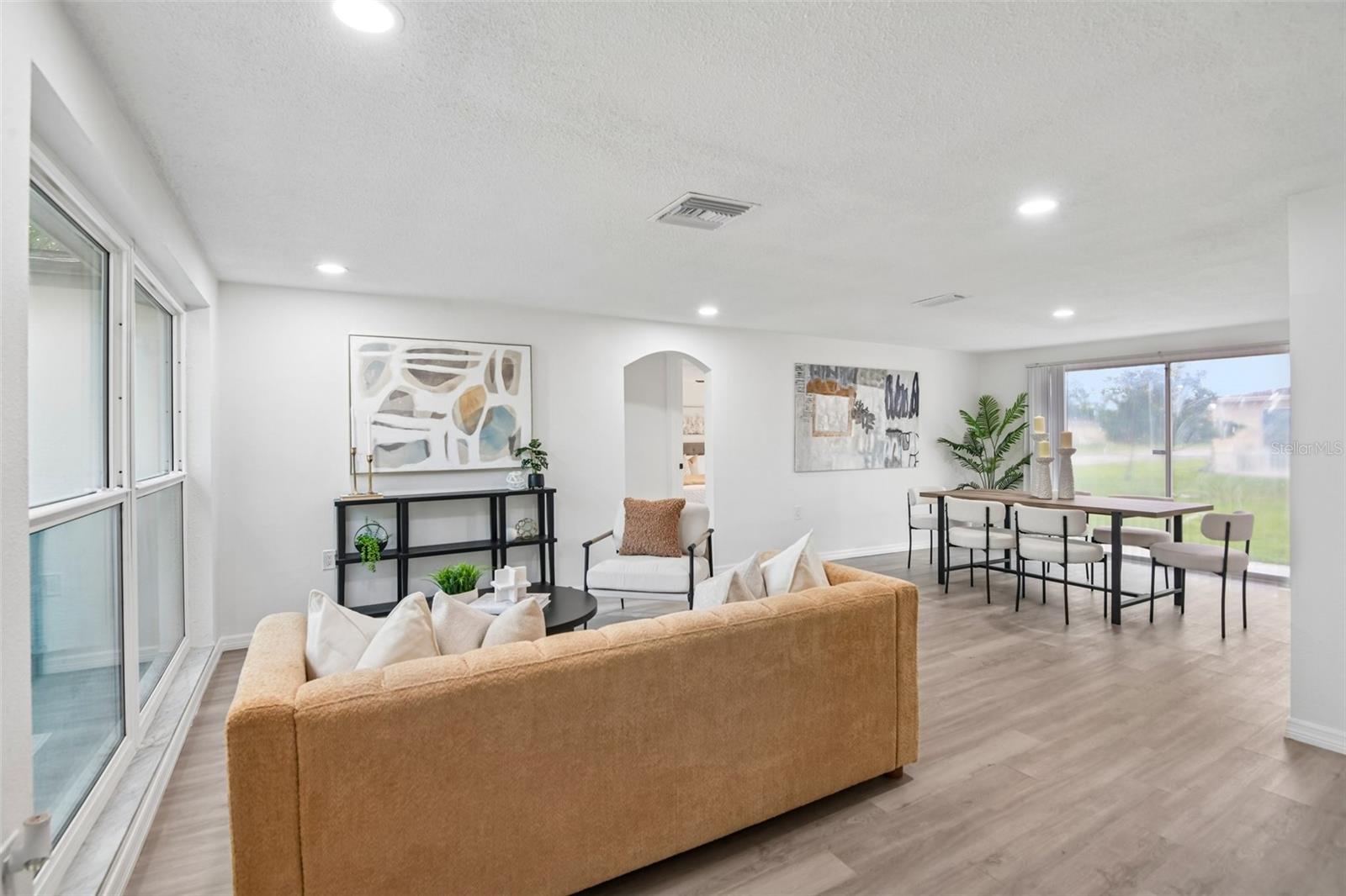 3400 SUPREME DR — photo 12