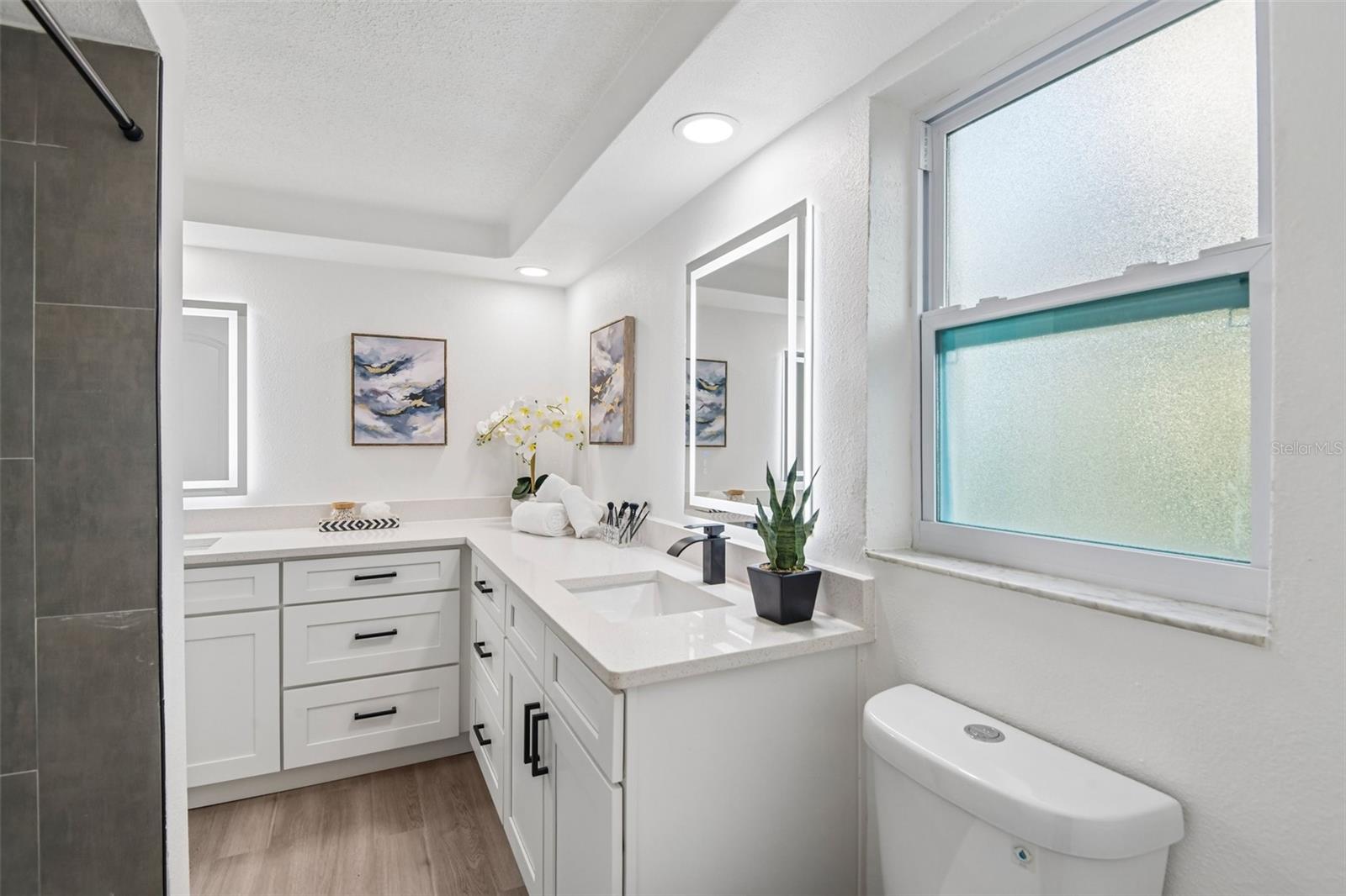 3400 SUPREME DR — photo 24