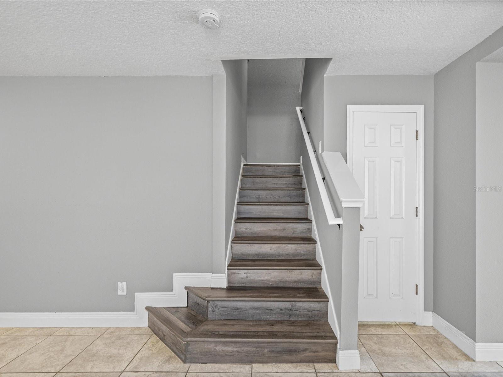 7335 BRIDGEVIEW DR — photo 26