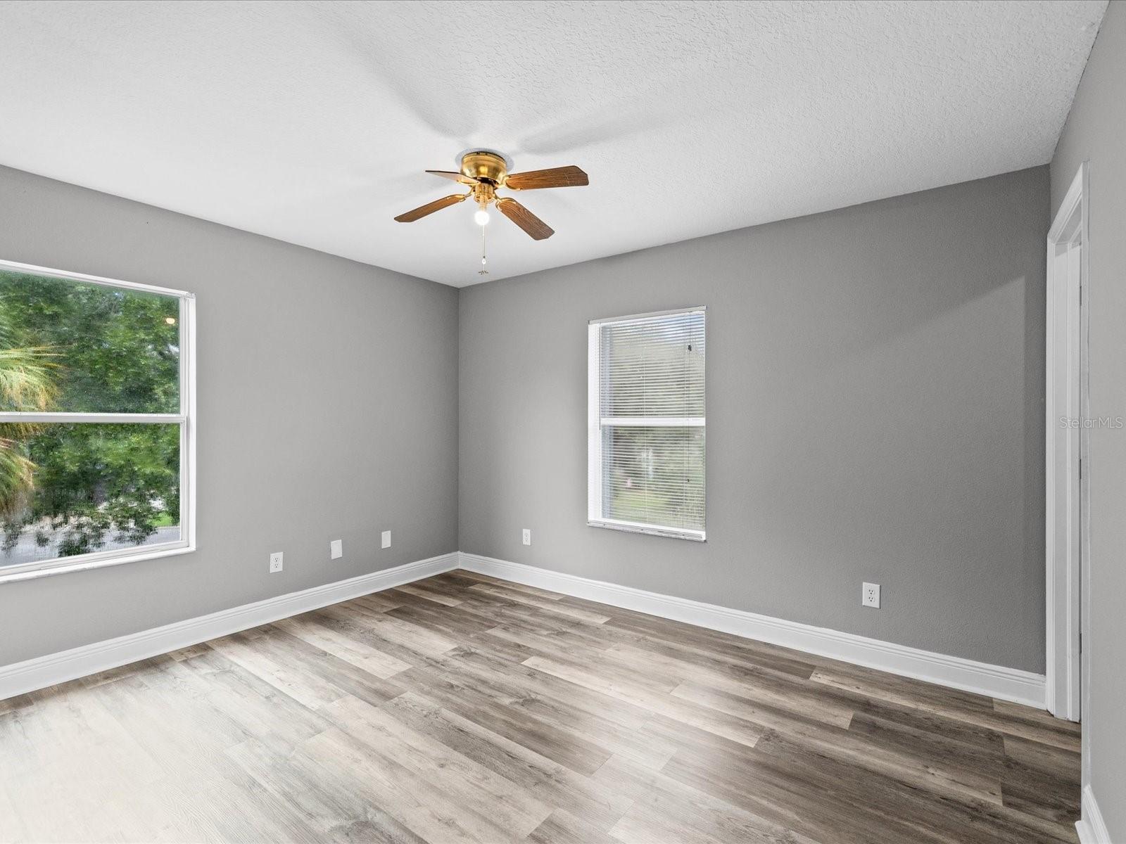 7335 BRIDGEVIEW DR — photo 36