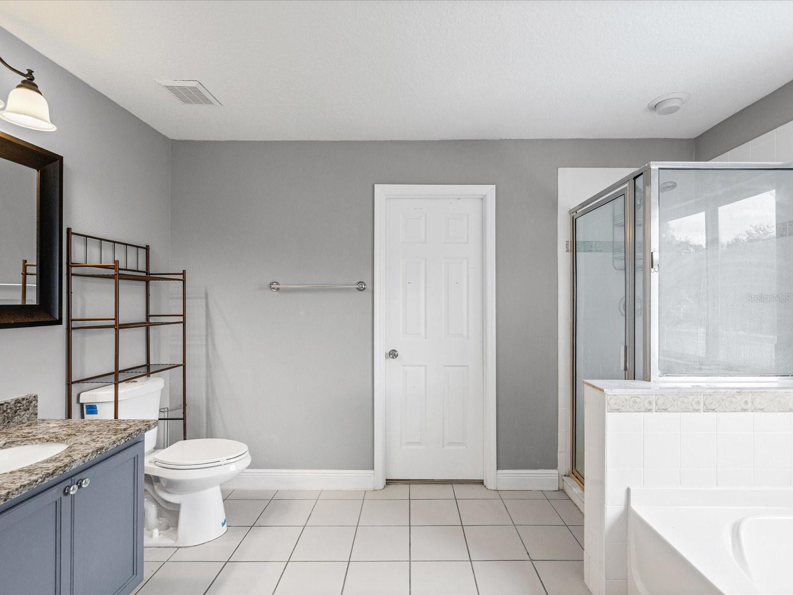 7335 BRIDGEVIEW DR — photo 32