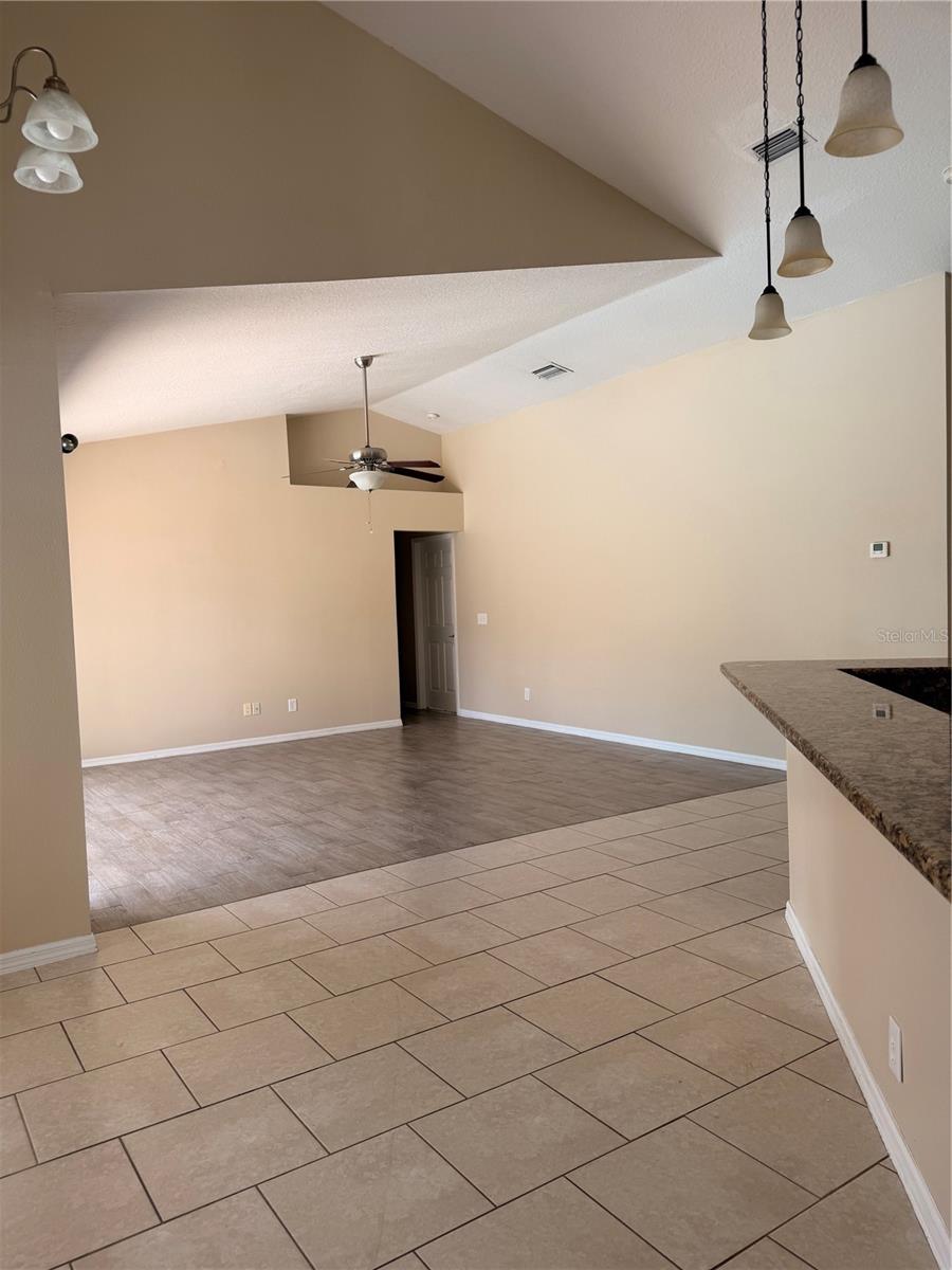 18138 SWEET JASMINE DR — photo 8
