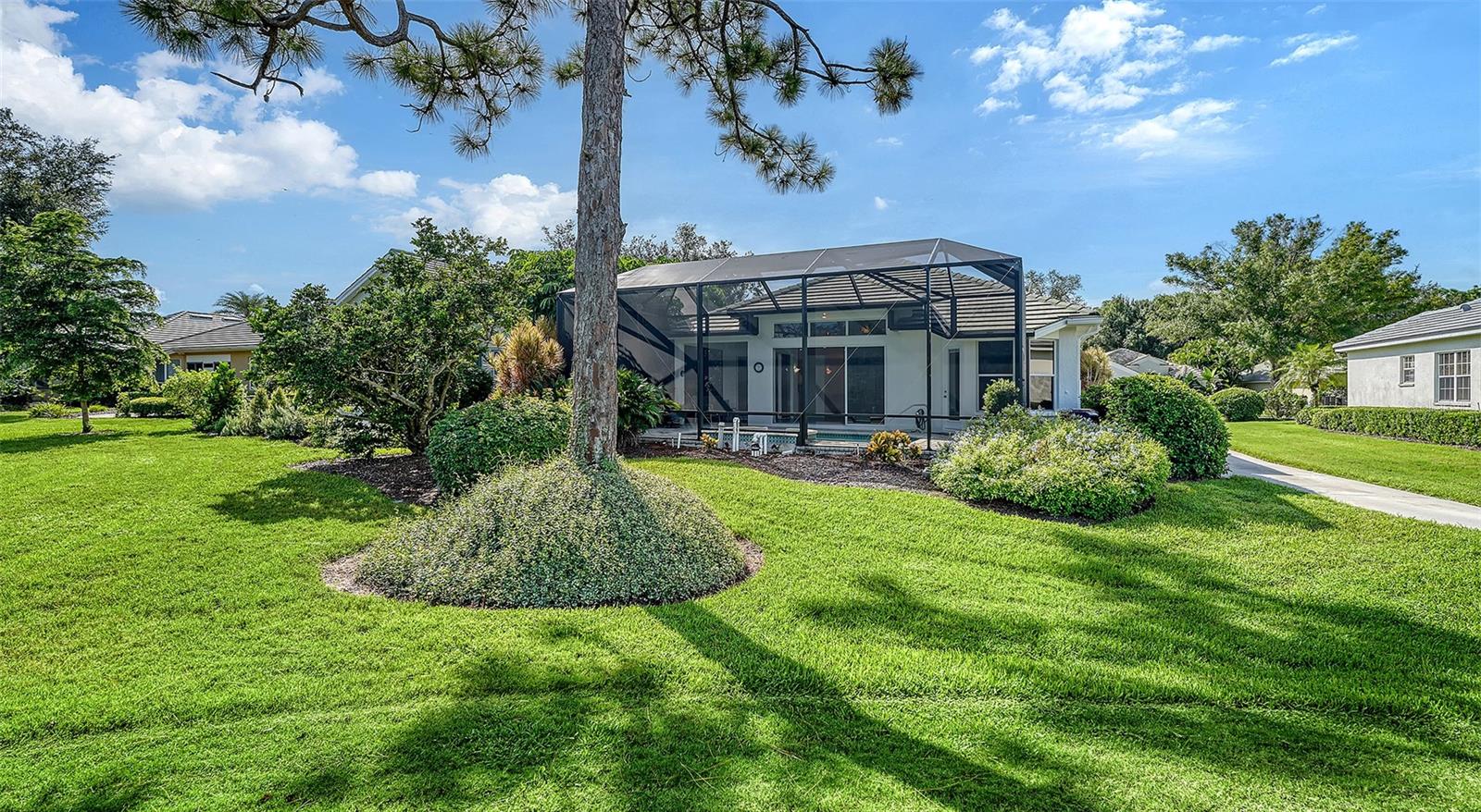342 MELROSE CT — photo 39