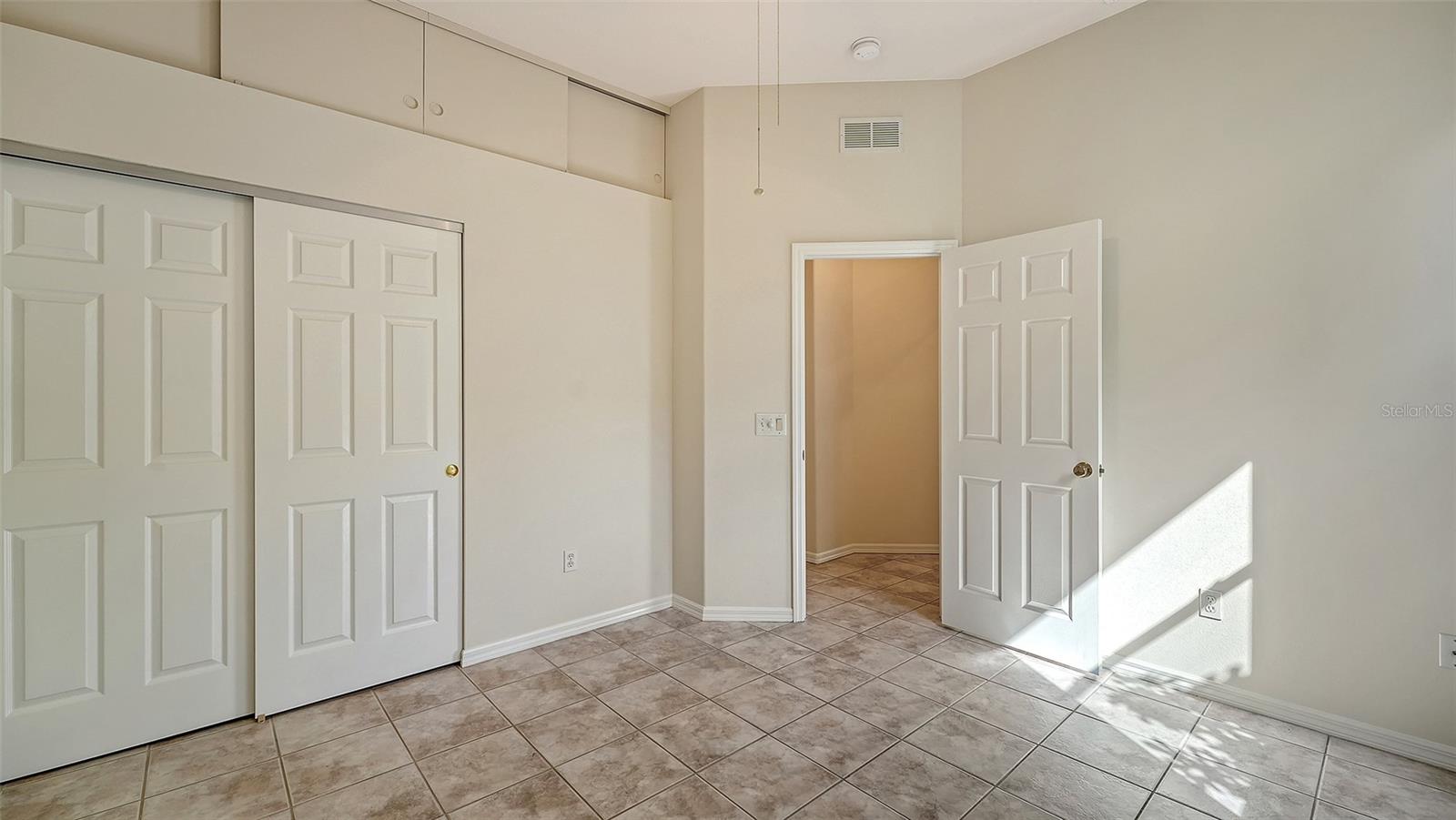 342 MELROSE CT — photo 29