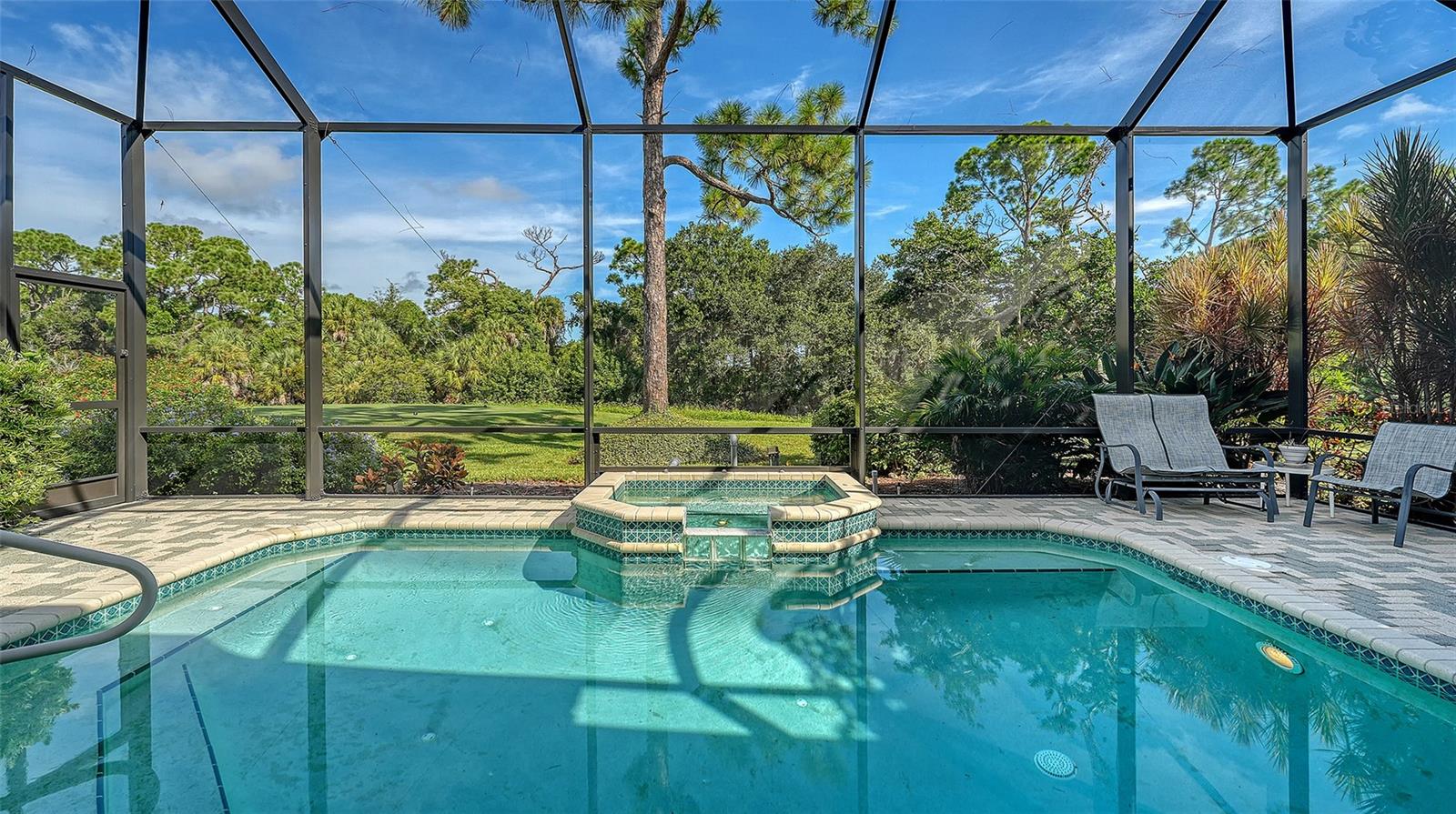 342 MELROSE CT — photo 36