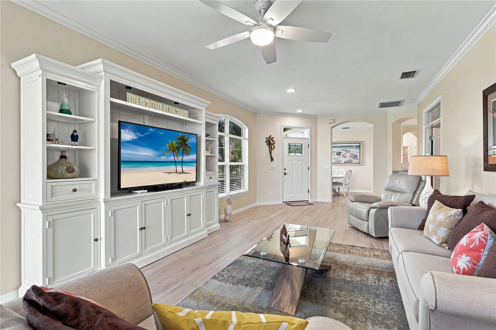 4350 WHISPERING OAKS DR — photo 9