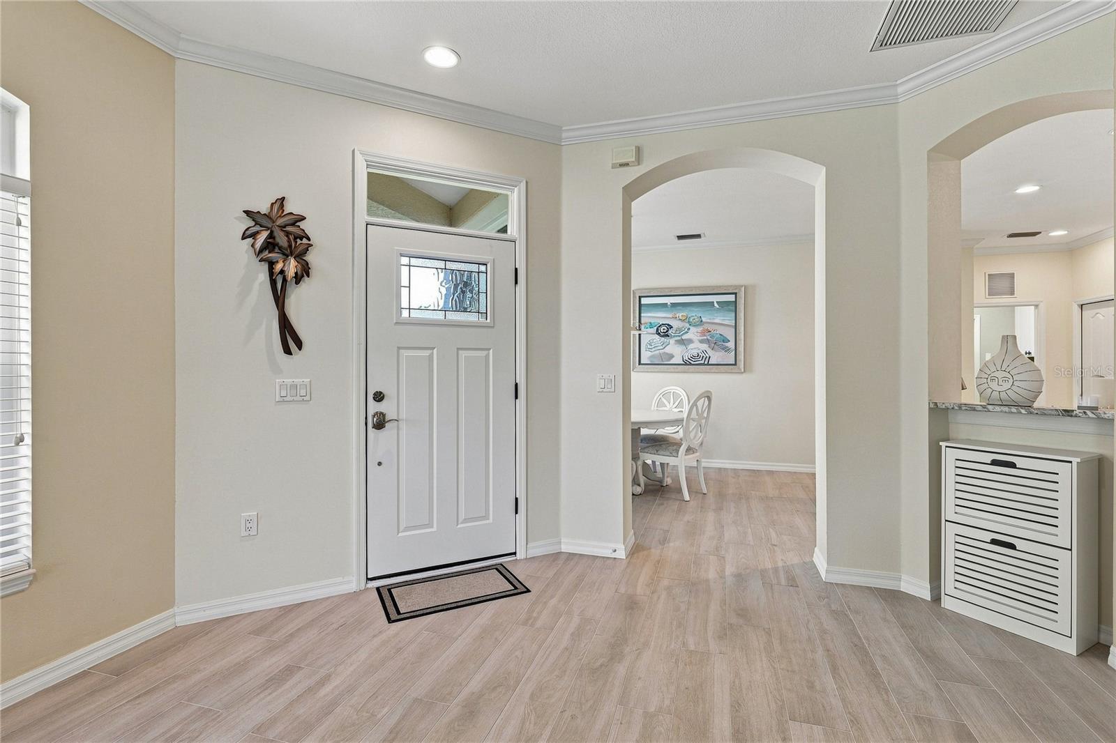 4350 WHISPERING OAKS DR — photo 6