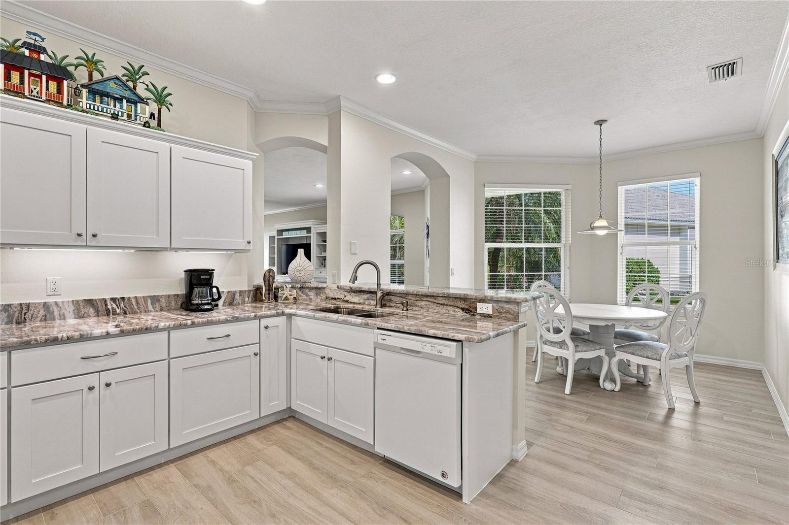 4350 WHISPERING OAKS DR — photo 21