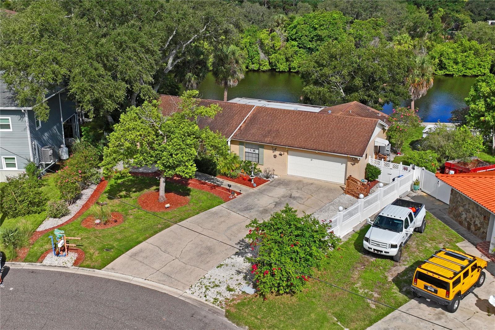 10739 DRUMMOND RD — photo 60