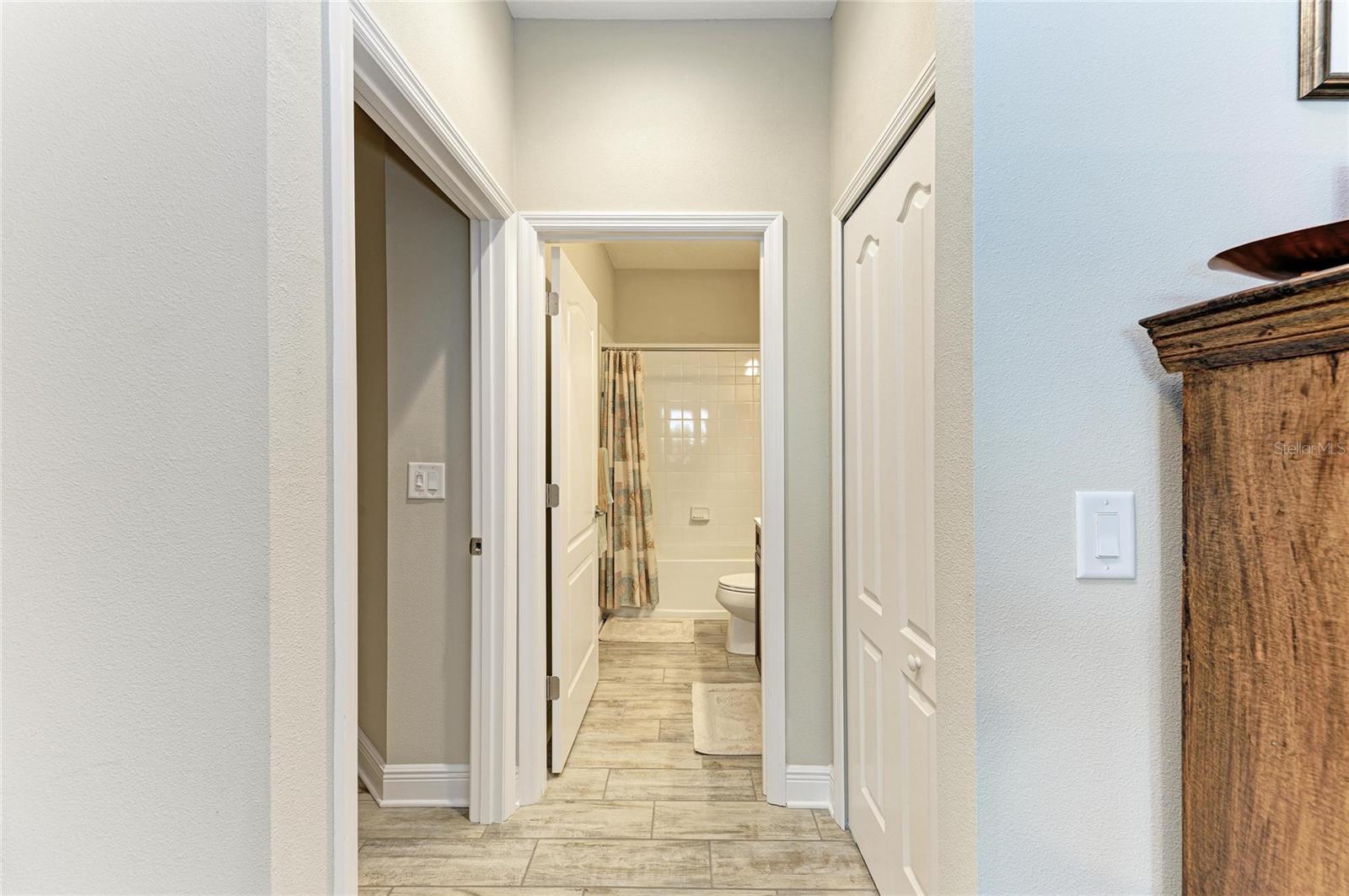 11125 MCDERMOTT CT — photo 42