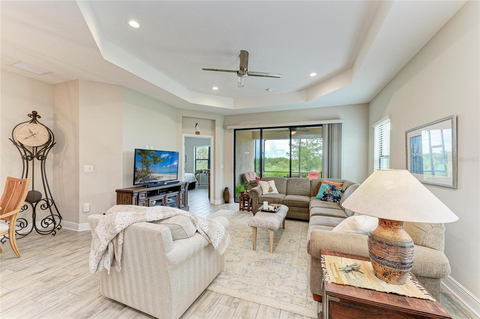 11125 MCDERMOTT CT — photo 23