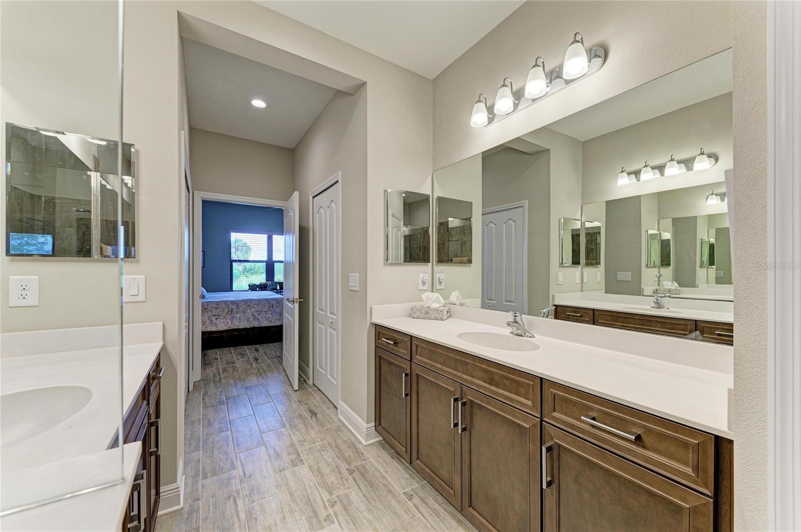 11125 MCDERMOTT CT — photo 36