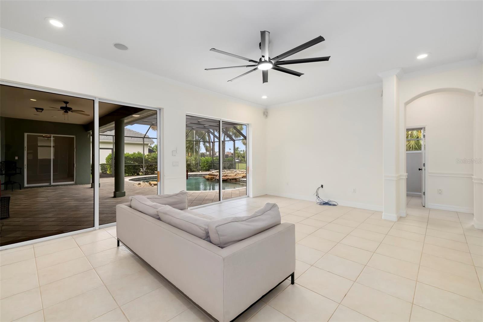 10411 WINDING STREAM WAY — photo 15