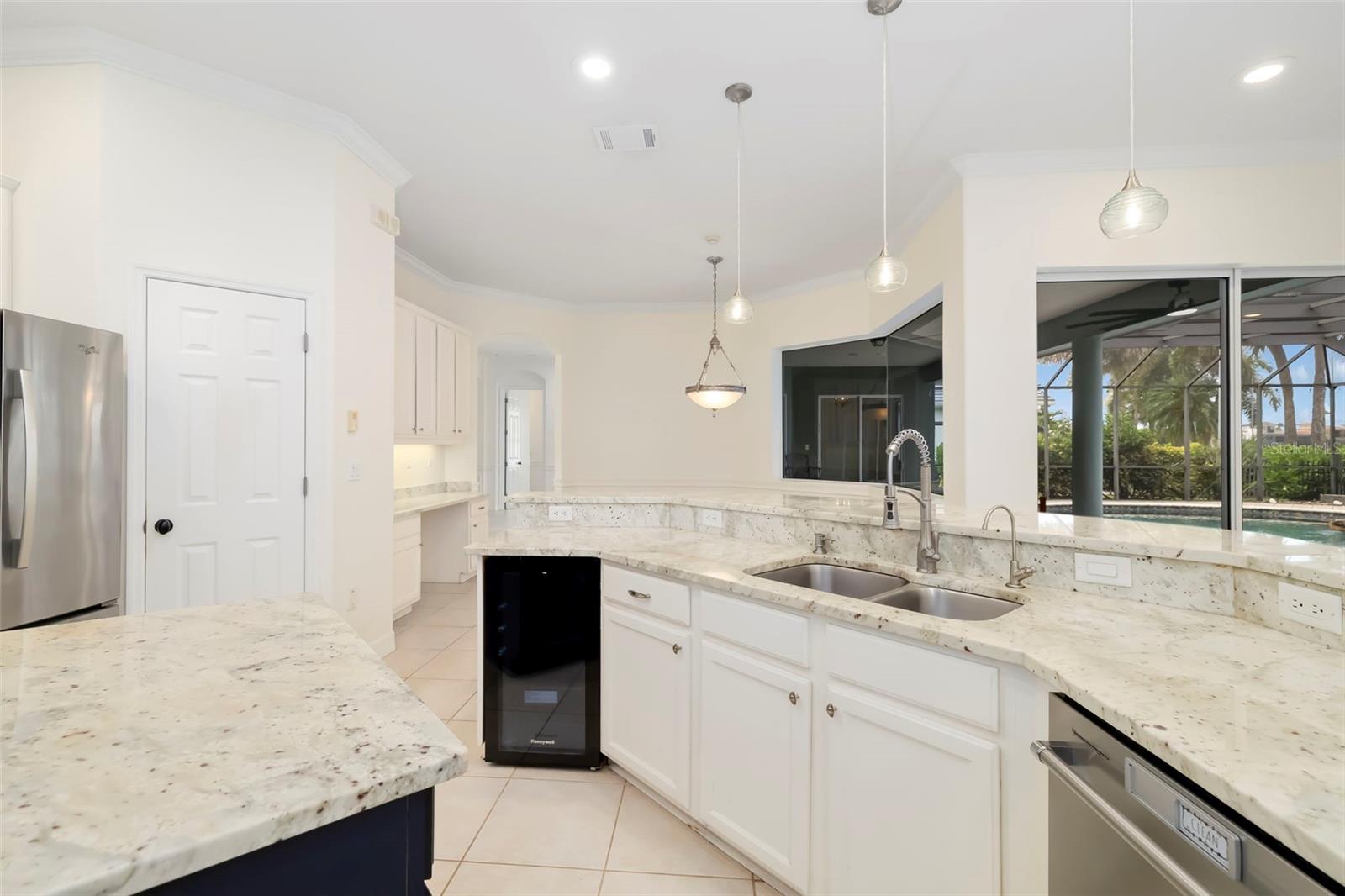 10411 WINDING STREAM WAY — photo 30