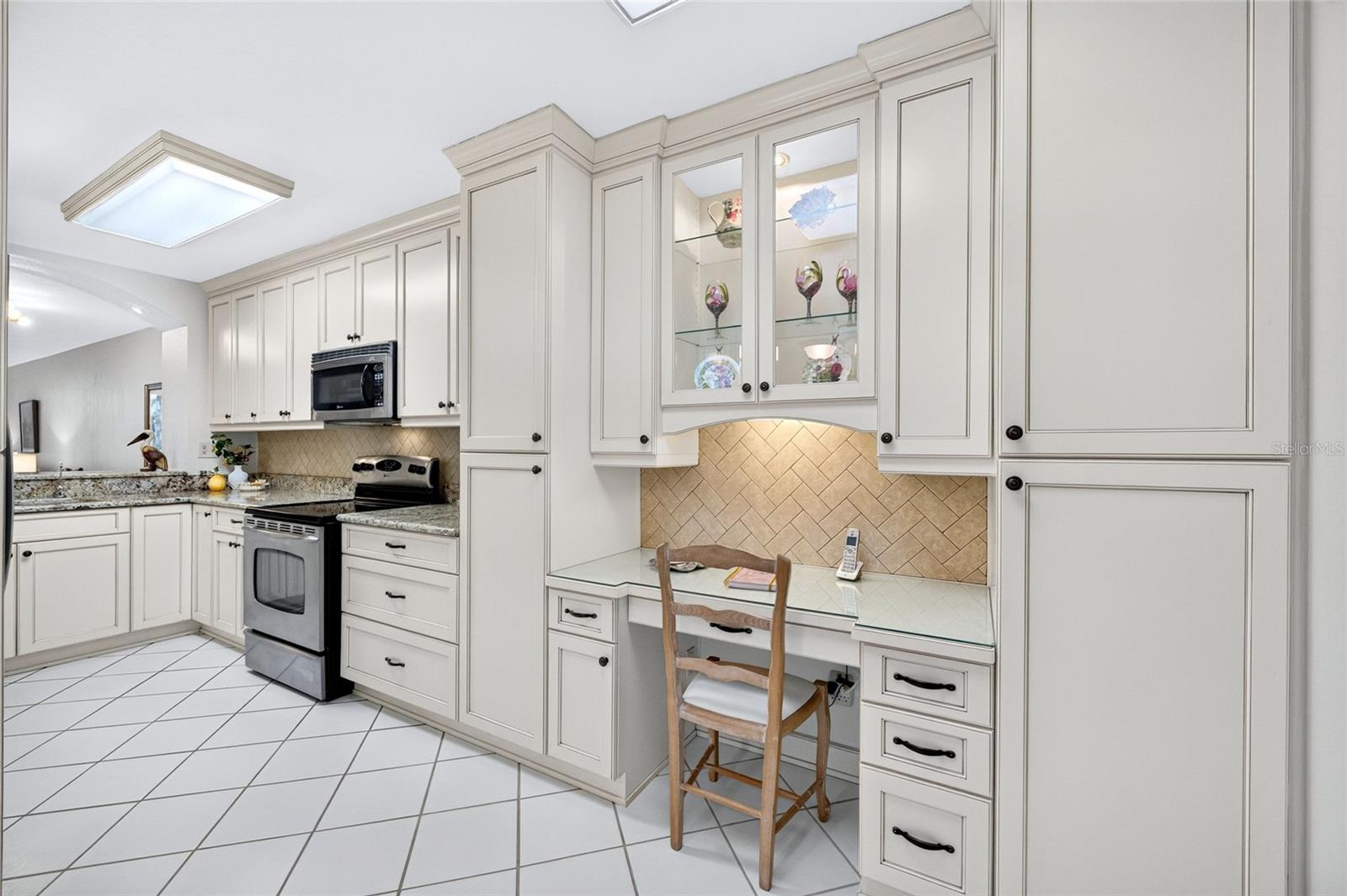 6021 BAHIA DEL MAR CIR #137 — photo 6