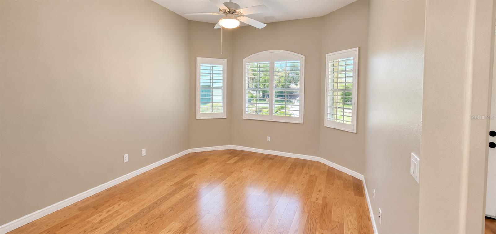 5231 HIGHBURY CIR — photo 9