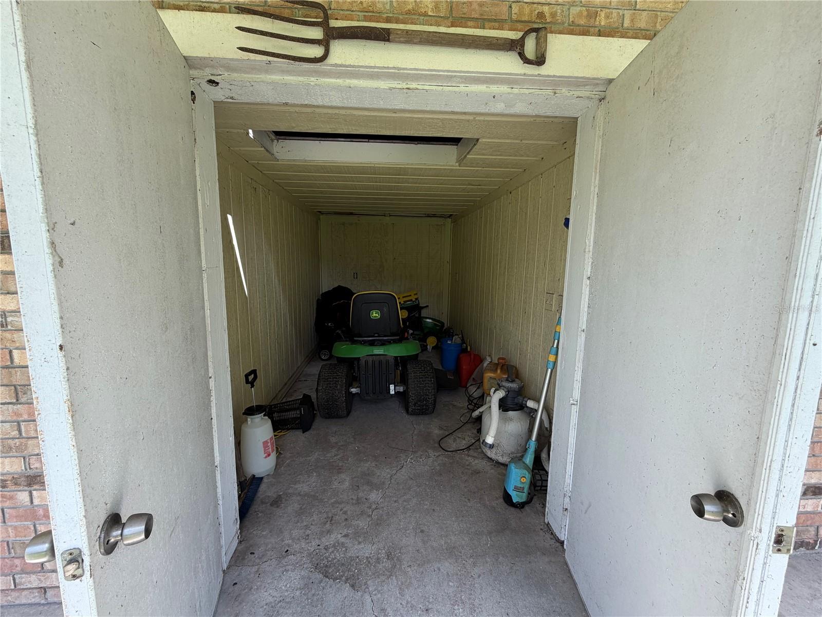 28103 DEEDRA DR — photo 29
