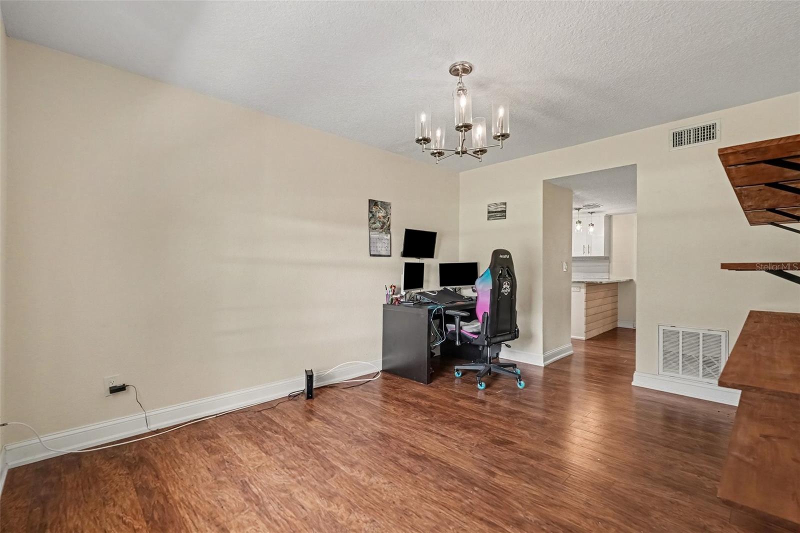 28103 DEEDRA DR — photo 11